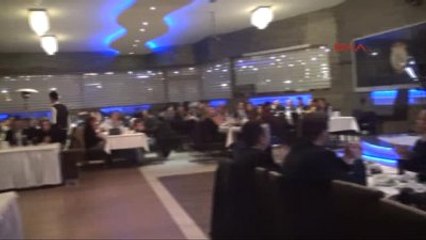 Çanakkale Gazetecilerin Gecesinde Sürpriz Evlilik Teklifi