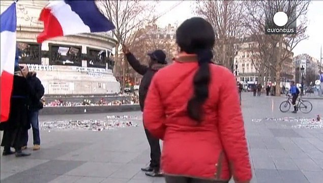 Francia, Parigi celebra la giornata dell'unità contro il terrorismo