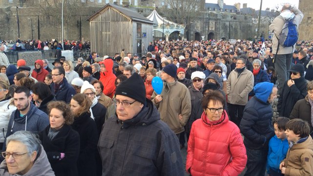 Charlie Hebdo: rassemblement à St-Malo