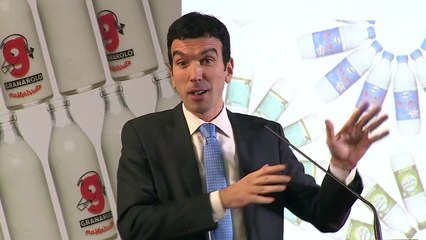 Bologna - Maurizio Martina presso la sede della Granarolo SPA (10.01.15)