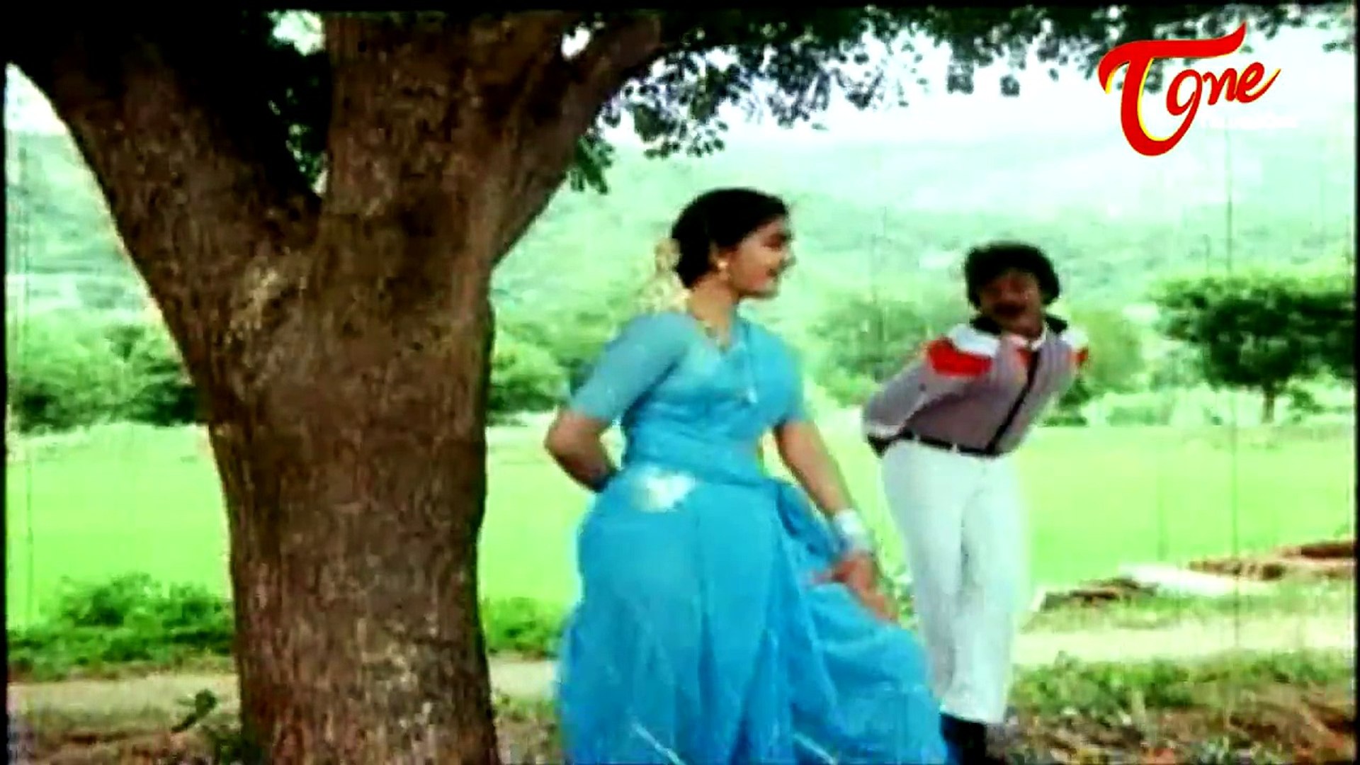 ⁣Rustum Movie Songs || Nee Bugga Song || Chiranjeevi || Urvashi