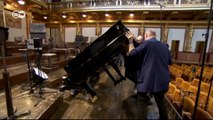 Conductor Nikolaus Harnoncourt and pianist Lang Lang collaborate on Mozart | Euromaxx