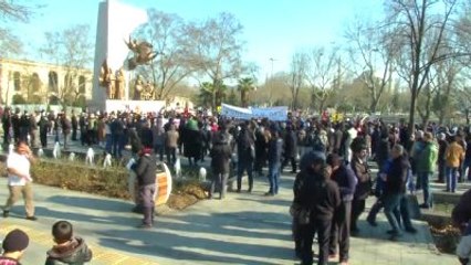 Özbekistan'da Yaşanan Cinayetler Protesto Edildi