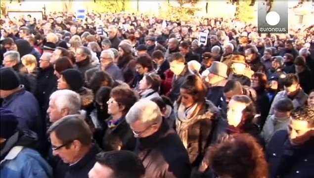 Я - Ахмед : у Франції вшановують пам'ять поліцейського, загиблого під час атаки на Charlie Hebdo