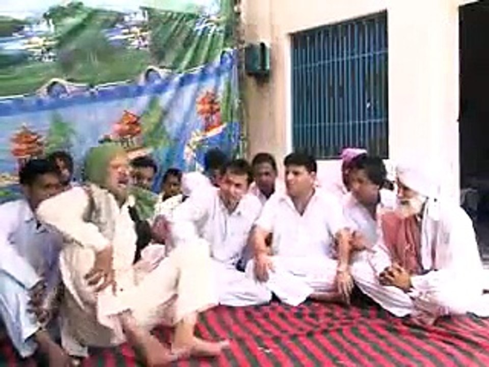 akalmand admi ha ha ha