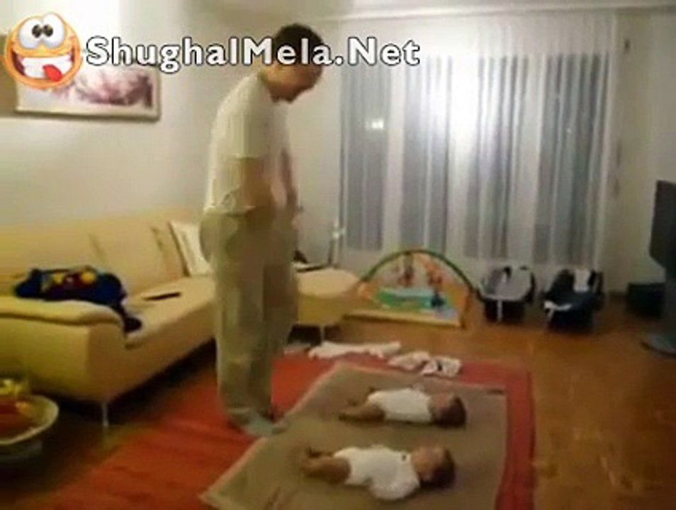 Stop and go baby twins