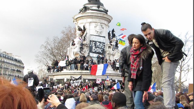 Marche Républicaine: Les rues de Paris inondées de manifestants