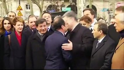 Başbakan Davutoğlu Paris’ten konuştu: "Aynı hassasiyeti Avrupa’dan da bekliyoruz"