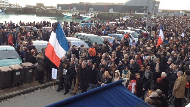 7 500 personnes à la marche citoyenne