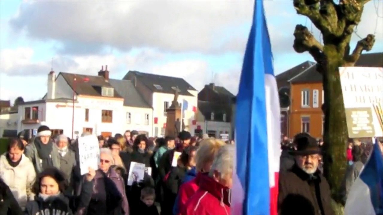La marche blanche à Hirson, 500 participants