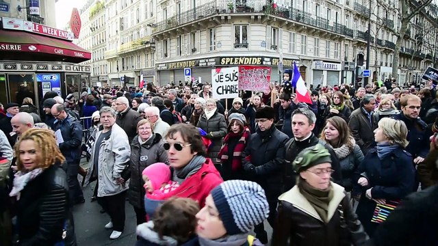 Grande marche à Paris en hommage à Charlie Hebdo
