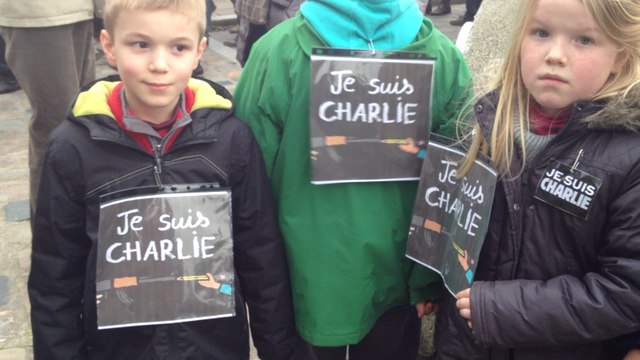 Charlie Hebdo: 12000 personnes ont défilé