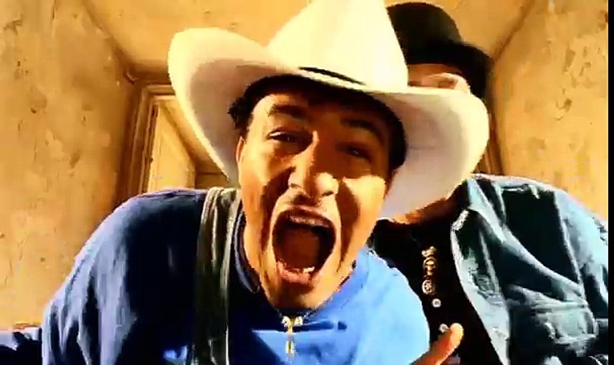 Psykopat - Bad tripeuzzz [Official Music Video]