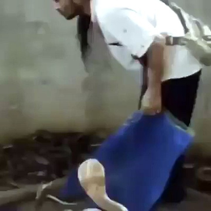 Kobra Tokatlayan Adam