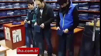 How To Fold Jeans Per Second