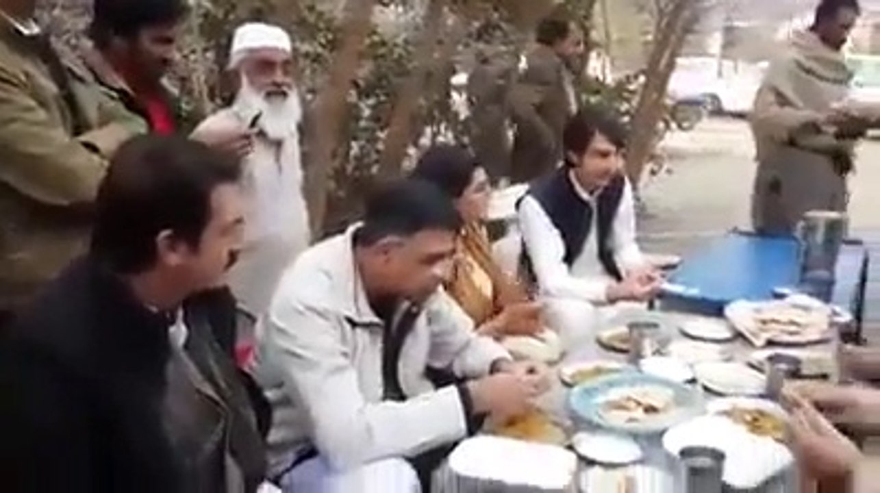 This Simplicity Shows Asad Umar's Great Personality