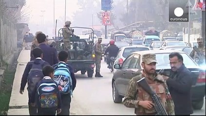 Pakistan. Riapre scuola massacro dicembre
