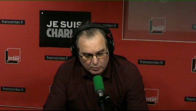 La revue de presse : Le poids des mots, le choc des photos