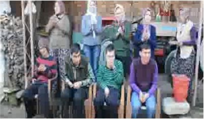 Bu tiyatro topluluğu engel tanımıyor