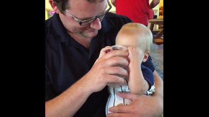 TROP FORT LE SOURIRE DE CE bébé