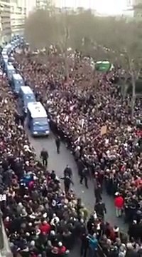 Police and soldiers officers applauded by the crowd in Paris during the Republican march - Charlie Hebdo attacks