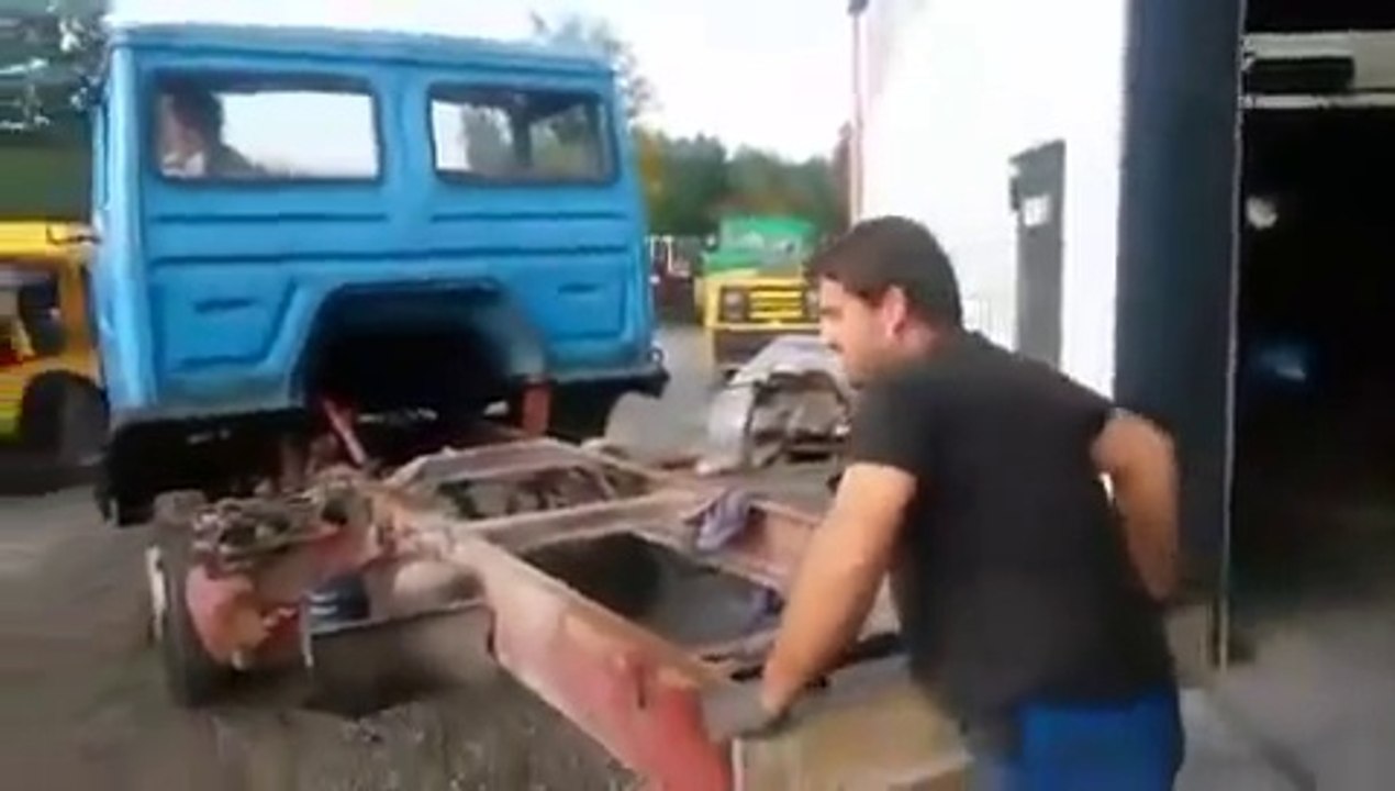 Crazy truck Fail
