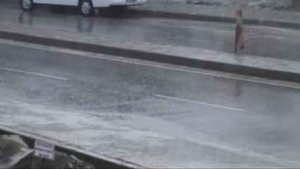 Lapseki'de Kuvvetli Lodos