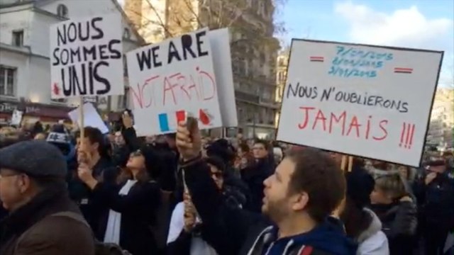 Social video captures crowd at Paris march for solidarity