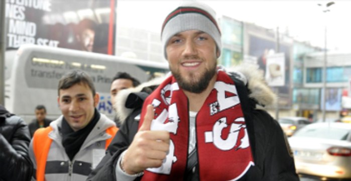 Beşiktaş'ın Yeni Transferi Alexander Milosevic İstanbul'a Geldi