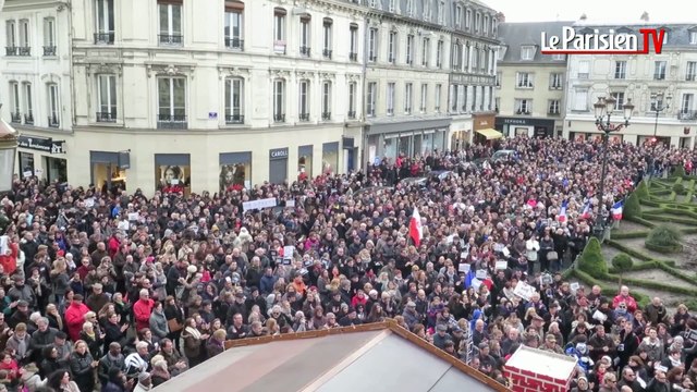 Compiègne : rassemblement en hommage à Charlie Hebdo