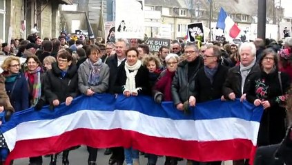 Marche républicaine à Avranches : le défilé