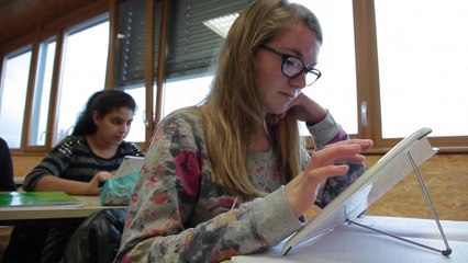 Des tablettes pour aller plus loin en classe et hors de la classe