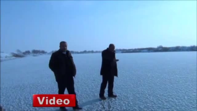 Murat Nehri Buz Tuttu