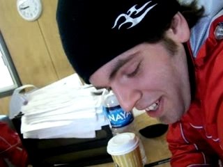 Bête Québécoise: Benoît montre l'accent 🇨🇦