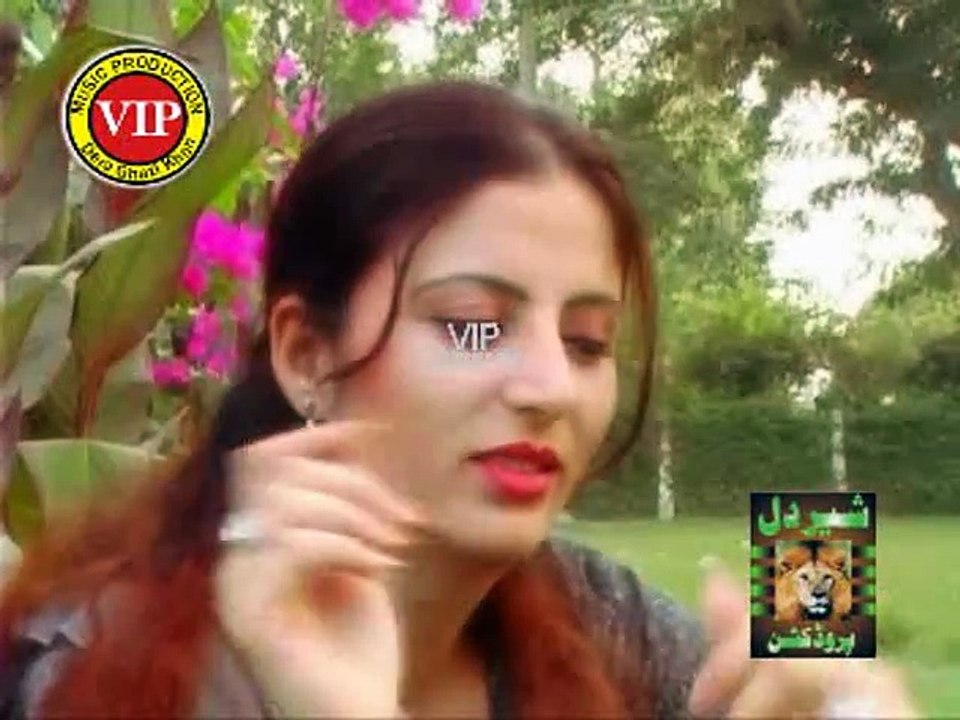 NEW SARAIKI SONGS 2015 CHOPHEER MUNAFIQ HEN SINGER SHOUKAT RINDI