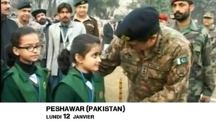 Pakistan : les élèves retournent à l'école, un mois après l'attaque qui avait fait 141 morts