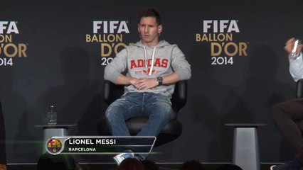 Messi: "Giocare con CR7? Magari..."