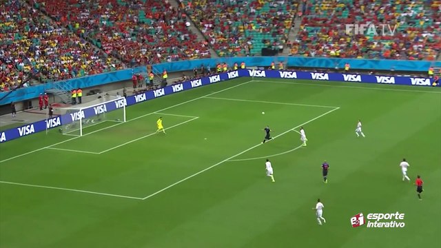 Confira o golaço de Robin van Persie, terceiro colocado no Prêmio Puskas 2014