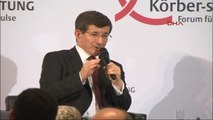 Davutoğlu ?terör Tehdidinin Her Yerde Olduğunu Hatta, Paris?te Bile Olduğunu Görüyoruz?