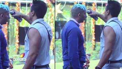 Ajaz Khan's Reaction after eviction from Bigg Boss
