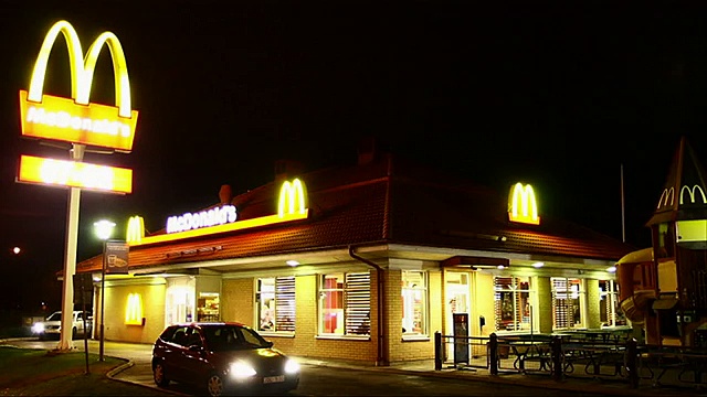 Gil Elbaz - Factual - Big Data in Mobile