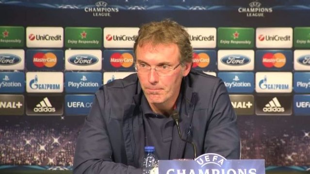 FOOT - C1 - PSG - Blanc : «Zlatan et Zizou sont différents»