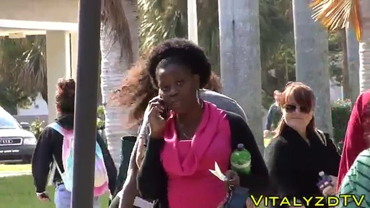 Sniffing In Public 2-Girl Edition