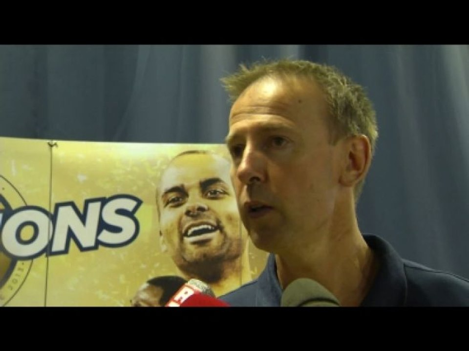 BASKET - CM - BLEUS - Collet : «Aller le plus loin possible»