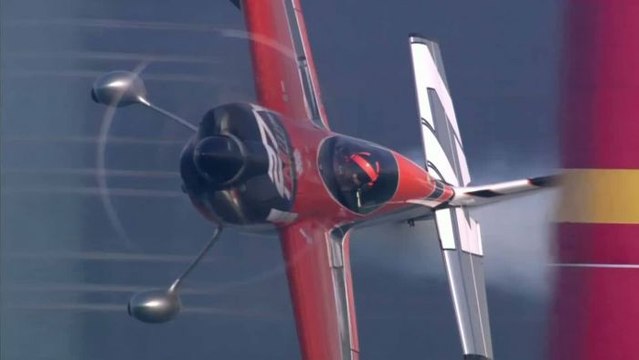 TOUS SPORTS - AIR RACE : Nicolas Ivanoff, un pilote chevronné