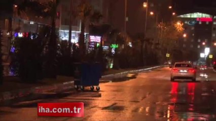 Antalya Sağanak ve Fırtınaya Teslim