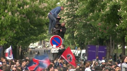 FOOT - CM : Pas d'écran géant à Paris