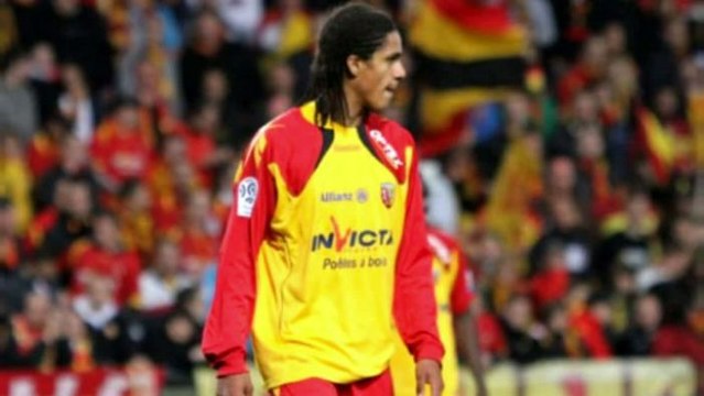 FOOT - CM - BLEUS : Sur les traces de Raphaël Varane