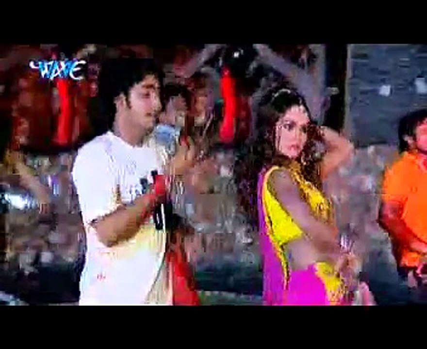 Lollypop lagelu Bhojpuri song of pawan singh