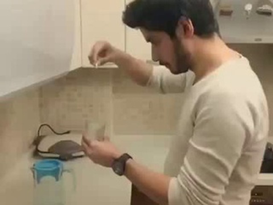 Sırlar Dünyası - Arkadaşını Öldürmeye Çalışan Genç
